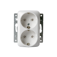 2-gang socket outlet Schuko with center plate, screwless terminals, IP21